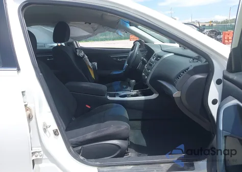 2014 Nissan Altima 2.5 S from USA, damaged, VIN 1N4AL3AP3EC293672